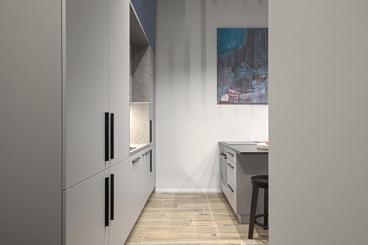 Ivis House Modern Apartment In Vilnius Old Town With Balcony Exterior photo