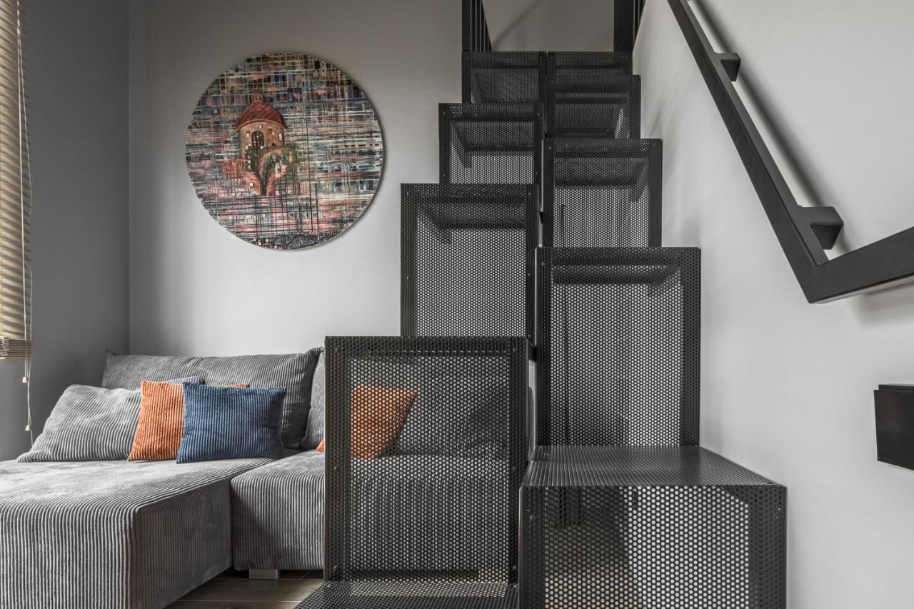 Ivis House Modern Apartment In Vilnius Old Town With Balcony Exterior photo